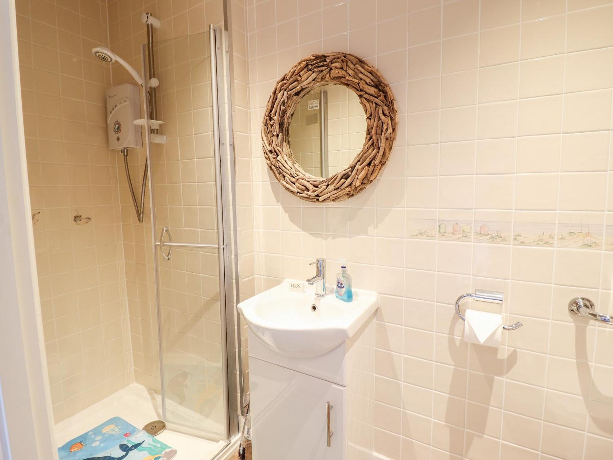 Meadway House Villa Rhôs-on-Sea Екстериор снимка