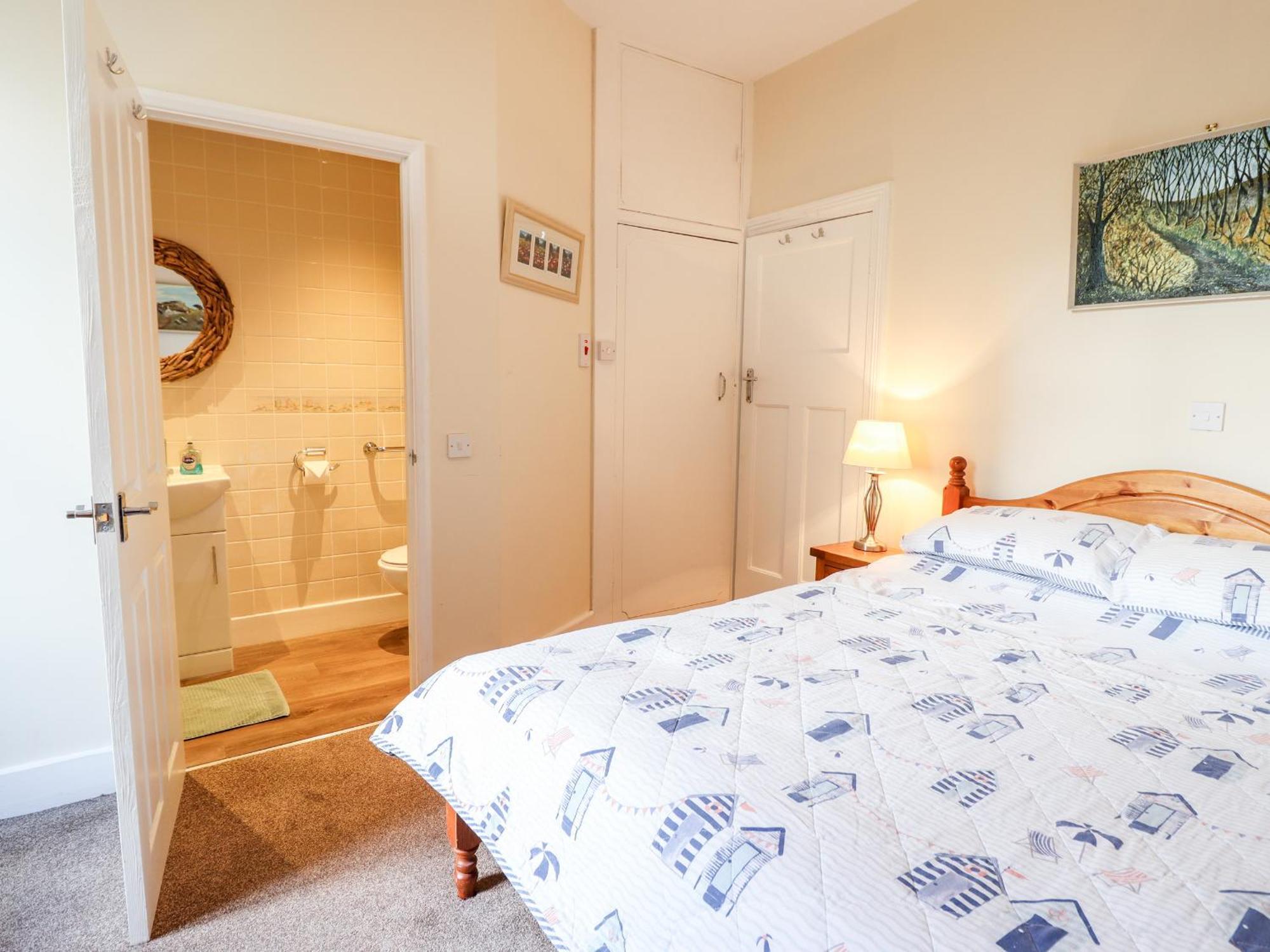 Meadway House Villa Rhôs-on-Sea Екстериор снимка