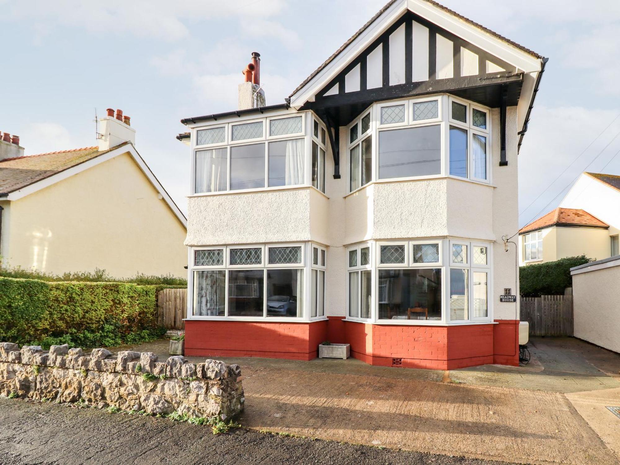 Meadway House Villa Rhôs-on-Sea Екстериор снимка